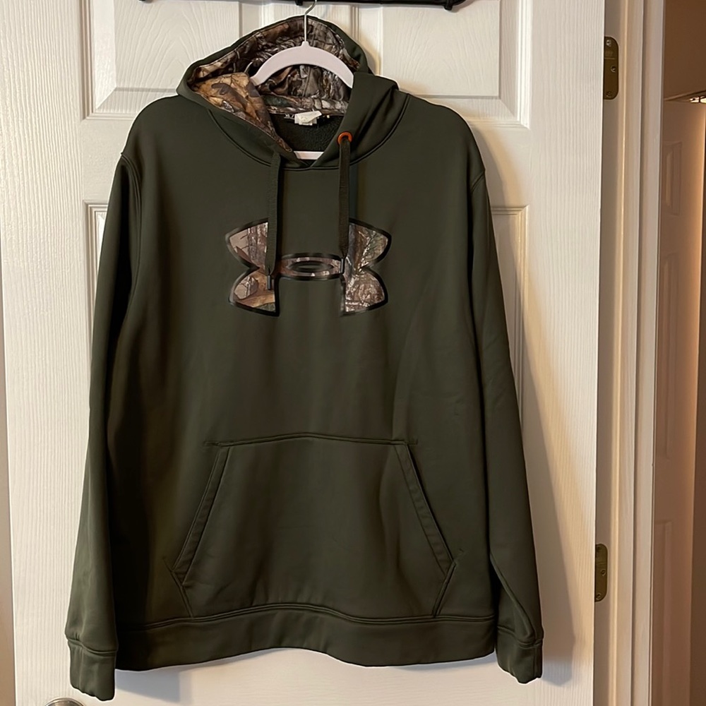 Under armour hoodie x storm